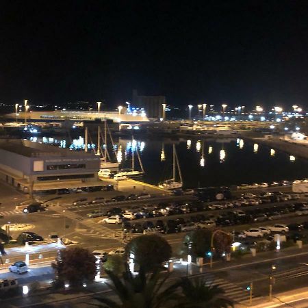 Al Centro Del Centro Apartman Cagliari Kültér fotó