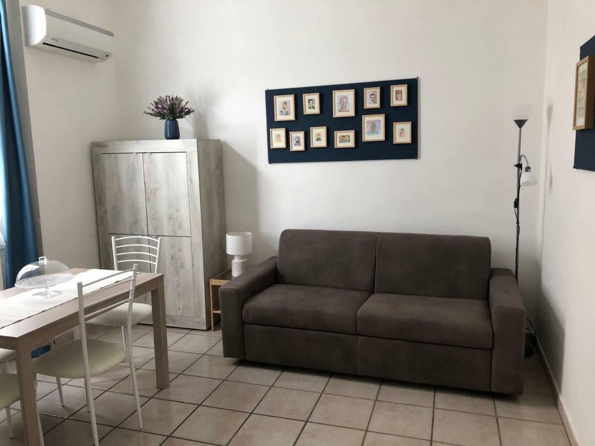Al Centro Del Centro Apartman Cagliari Kültér fotó