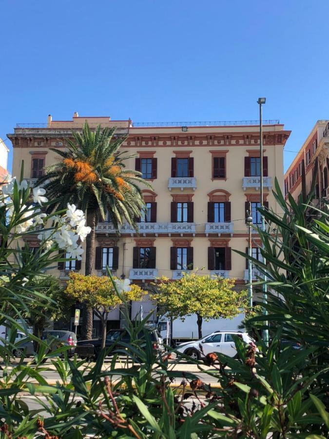 Al Centro Del Centro Apartman Cagliari Kültér fotó